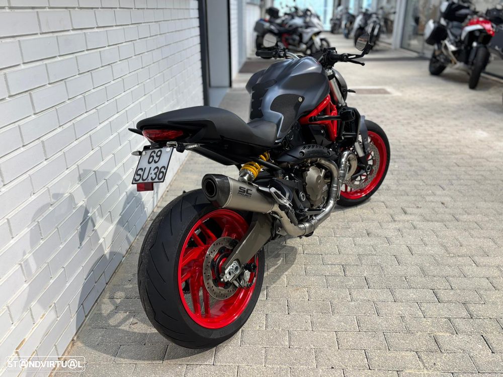 Ducati Monster 821 - 5