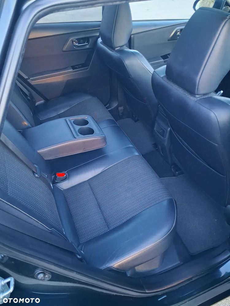 Toyota Auris - 18