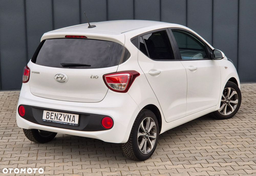 Hyundai i10 1.2 Premium - 16