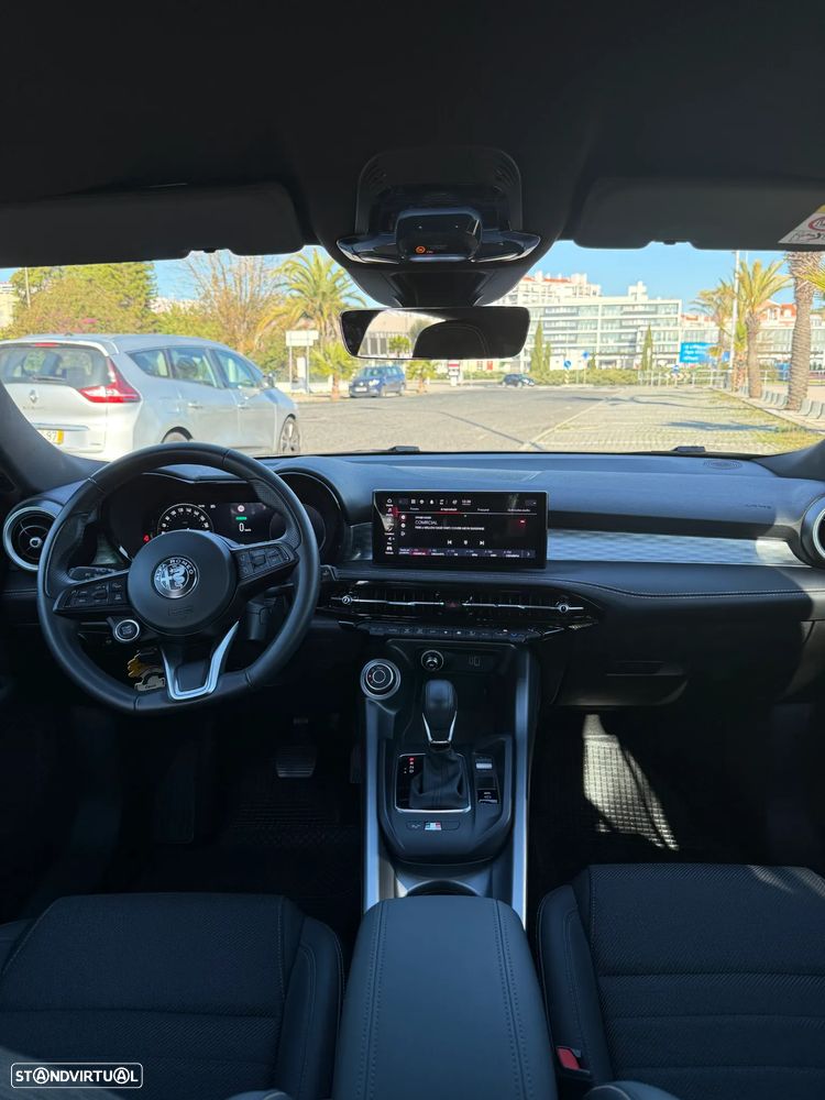 Alfa Romeo Tonale 1.5 Hybrid Ti - 6