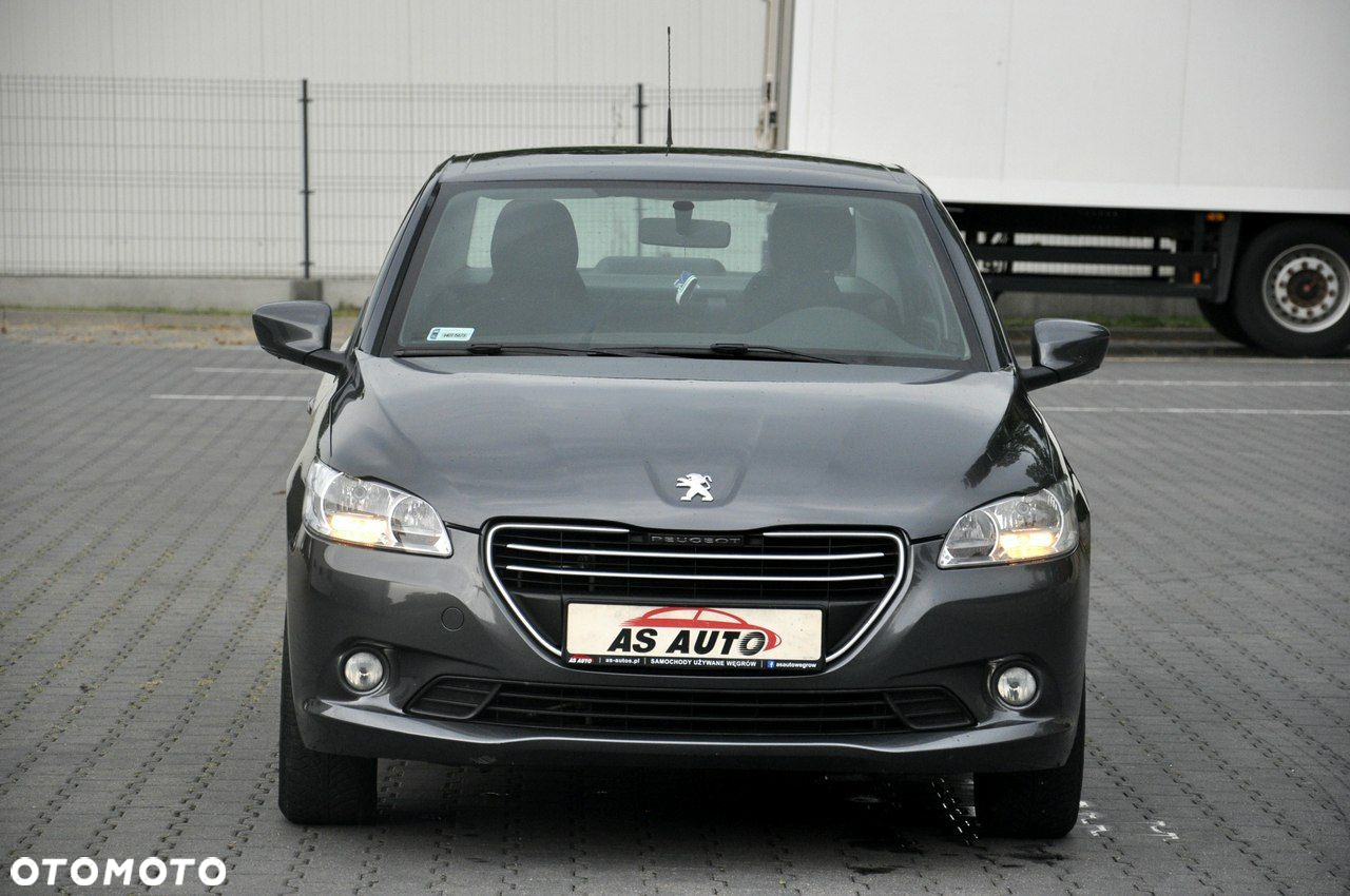 Peugeot 301 - 18