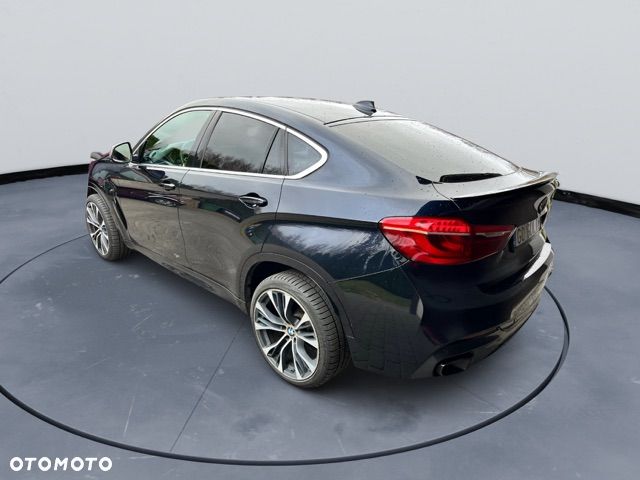 BMW X6 xDriveM50d - 4