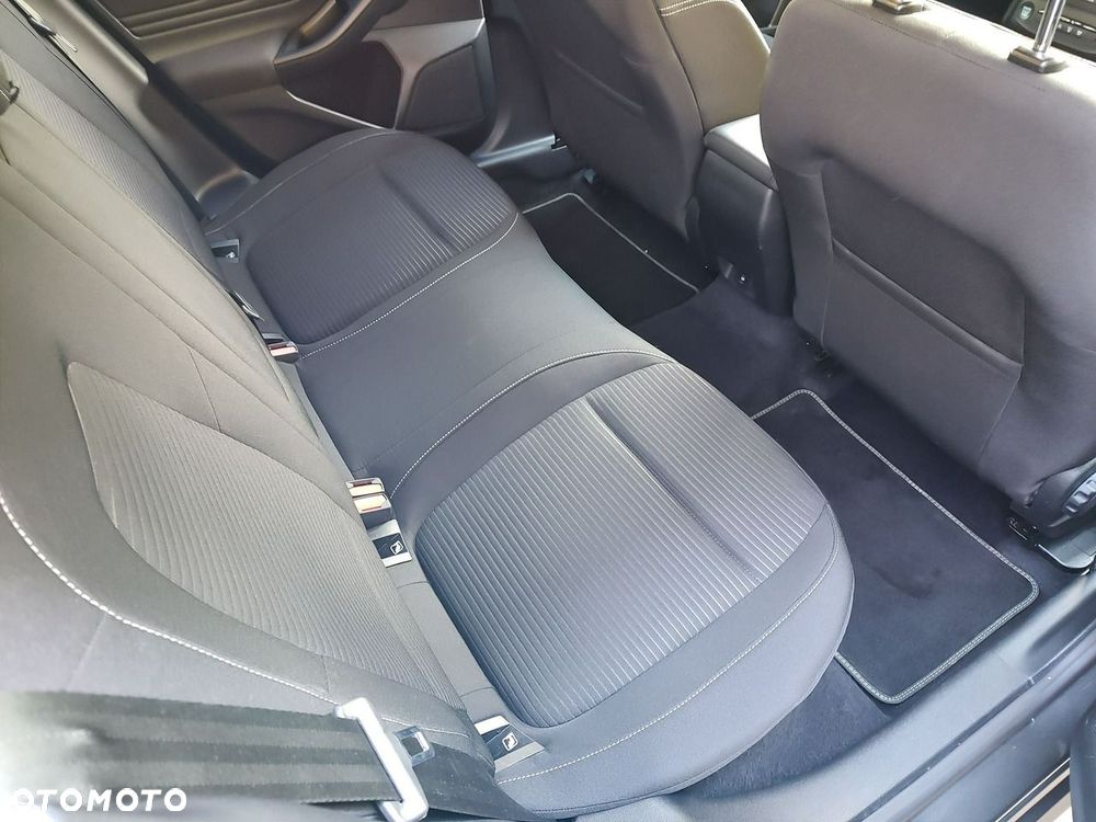 Ford Focus 1.0 EcoBoost Hybrid TITANIUM X - 23