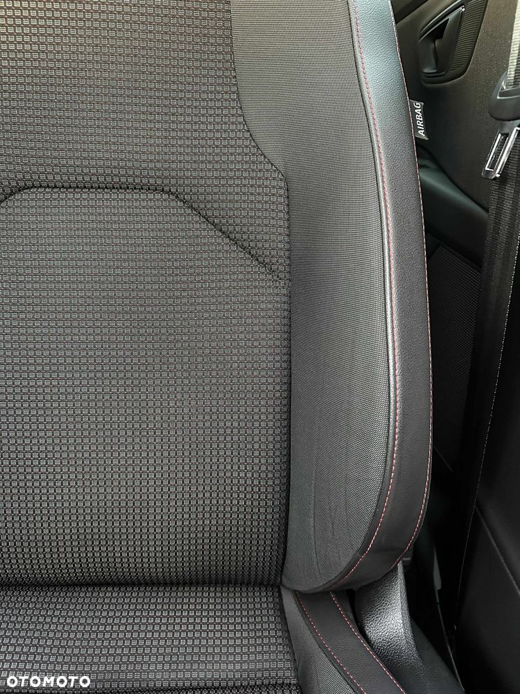 Seat Leon 2.0 TDI DPF Start&Stop DSG FR - 26