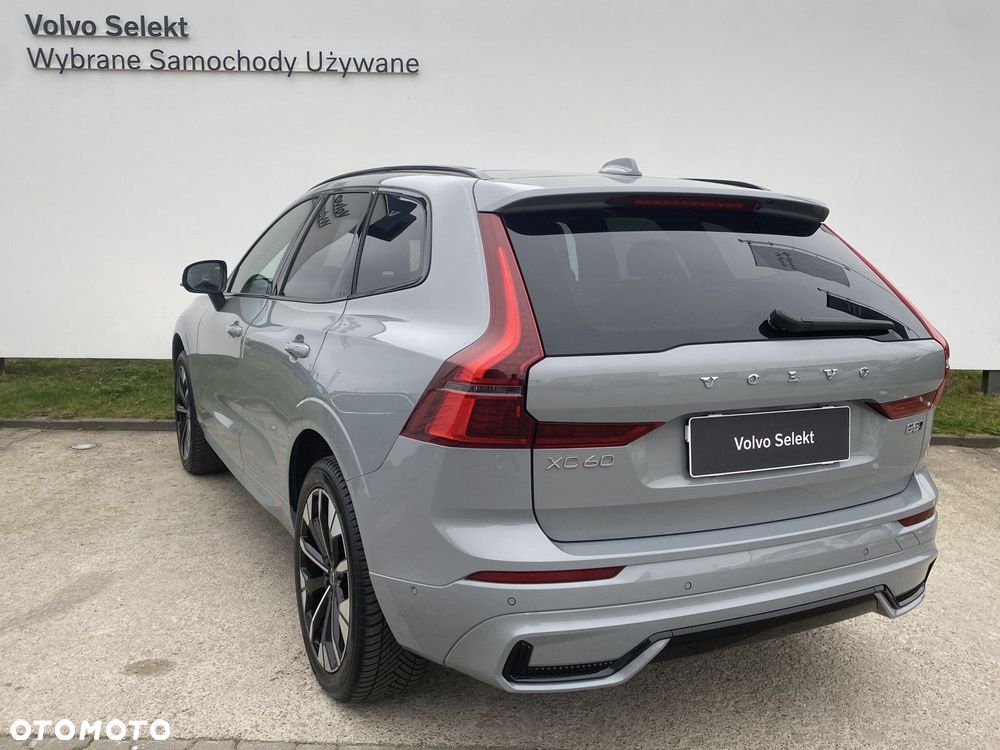 Volvo Xc60 2025 photo 2