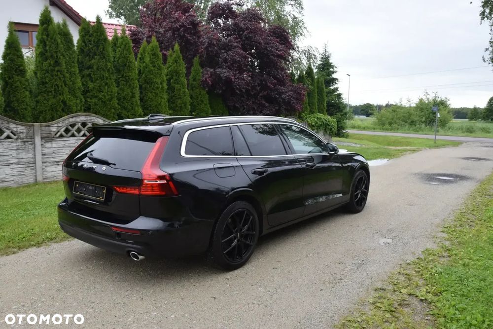 Volvo V60 B4 D Geartronic Momentum Pro - 5