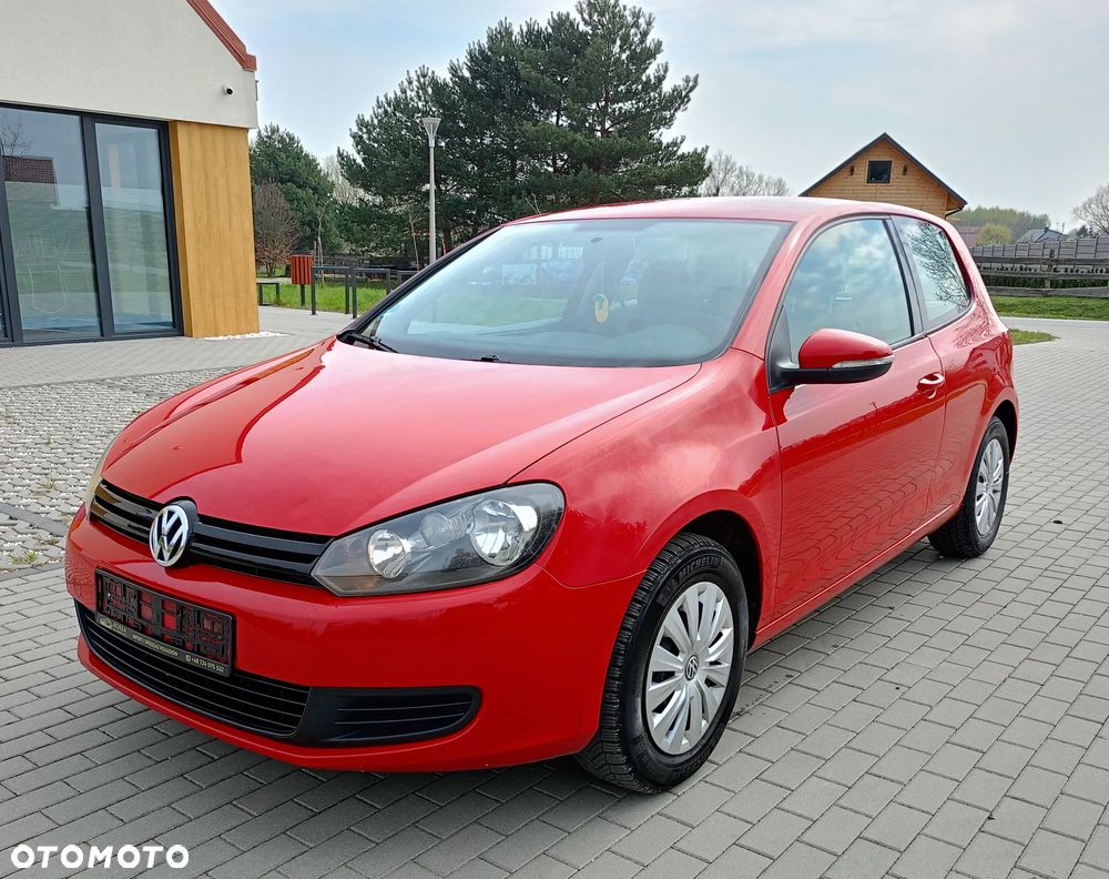 Volkswagen Golf - 2