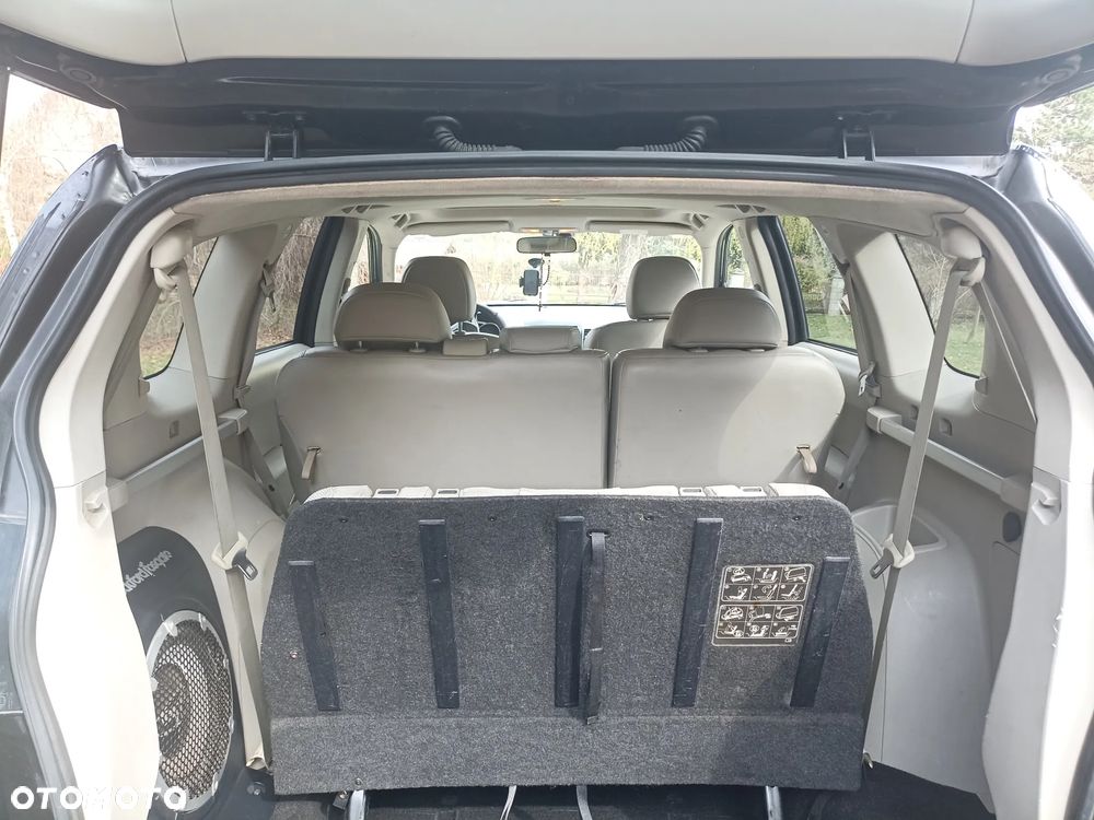 Mitsubishi Outlander - 8