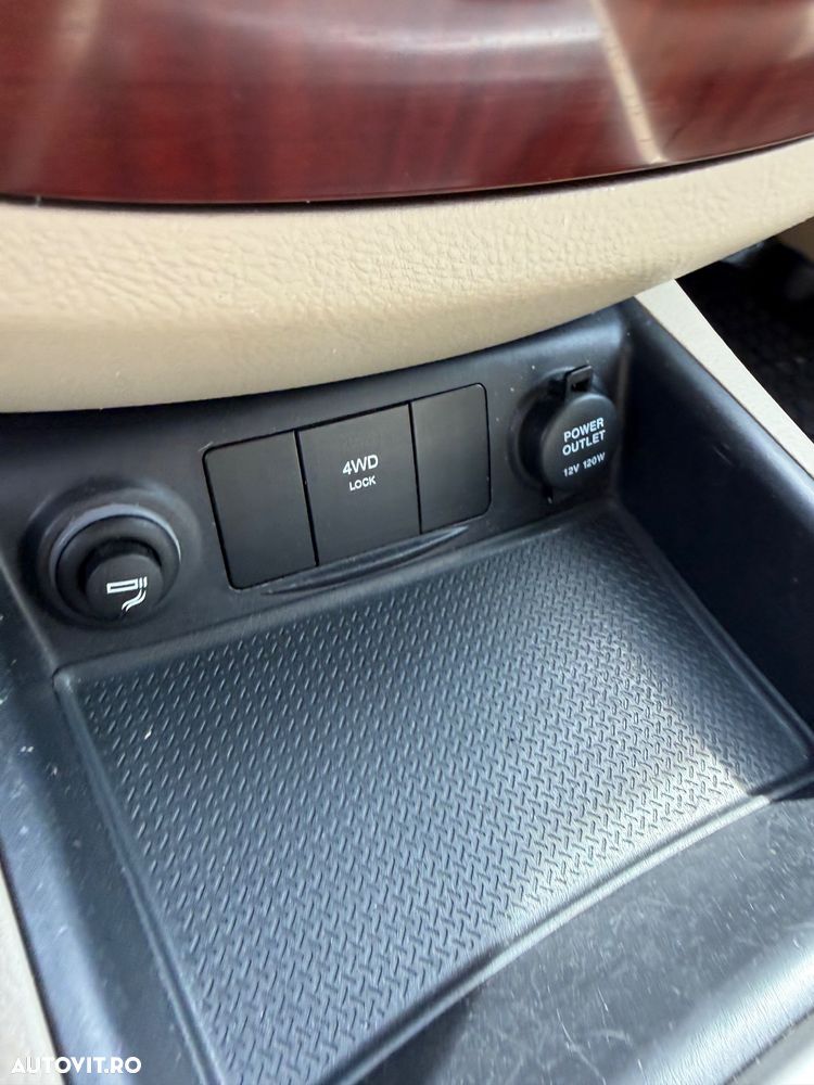 Hyundai Santa Fe 2.2 DSL VGT 5 SEATS 4WD AT FULL - 10