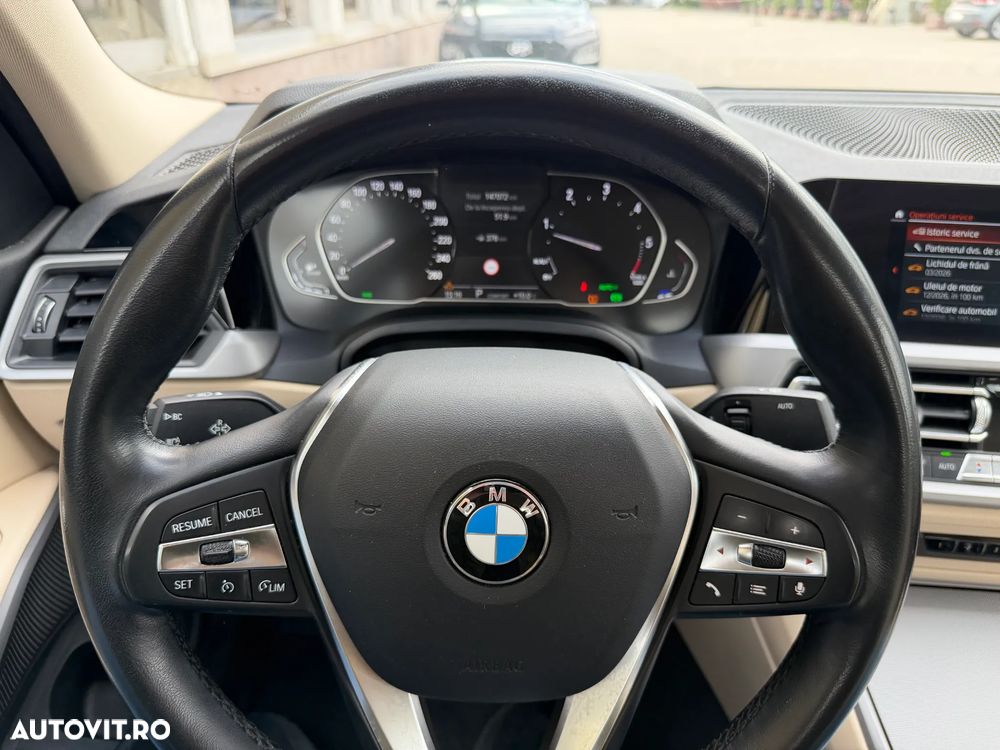 BMW Seria 3 318d Aut. Advantage - 27