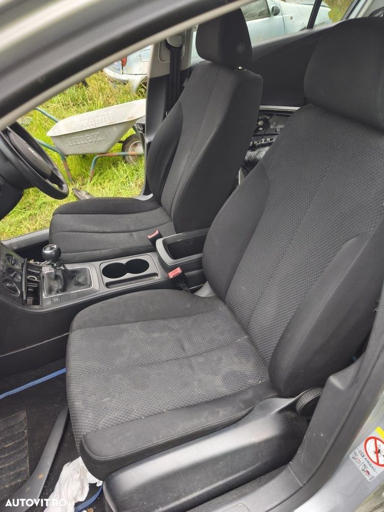 Scaune față  Volkswagen Passat B6 2005 - 2010 - 2