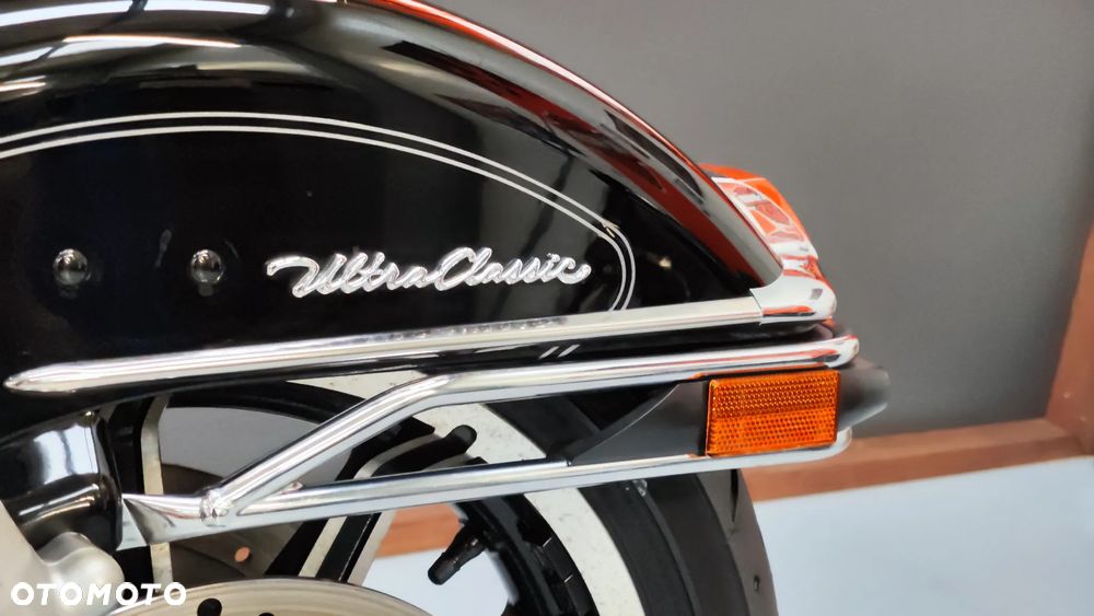 Harley-Davidson Touring Electra Glide - 21