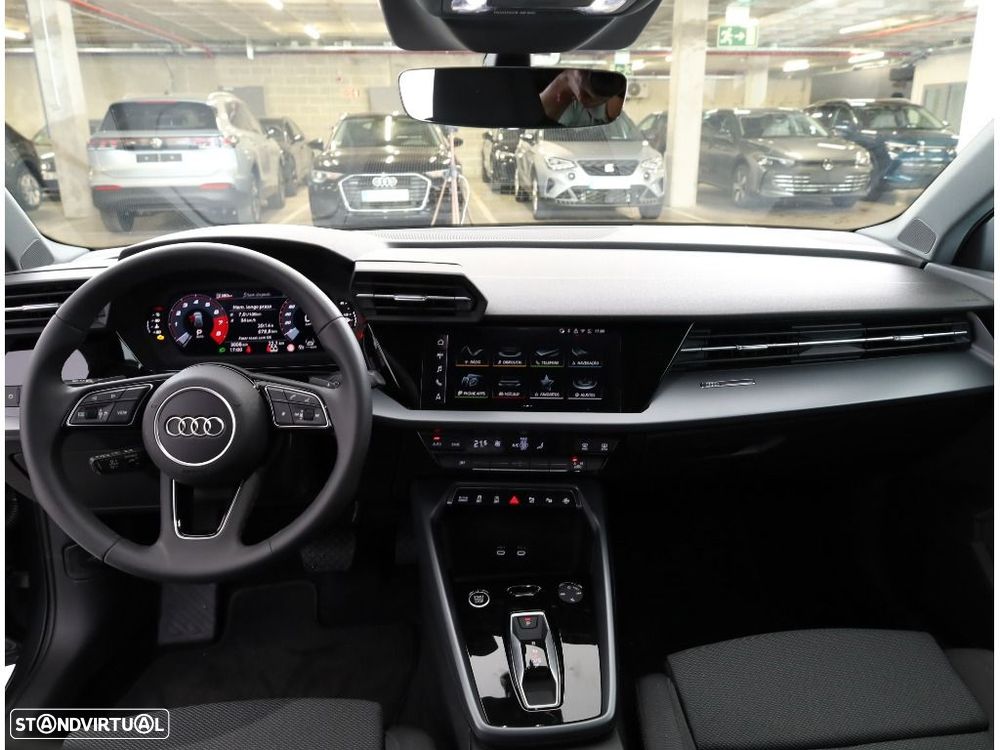 Audi A3 Sportback 30 TFSI Advanced S tronic - 13