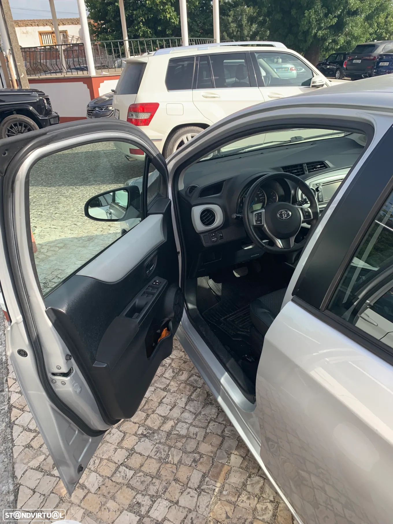 Toyota Yaris 1.5 HSD Comfort - 6