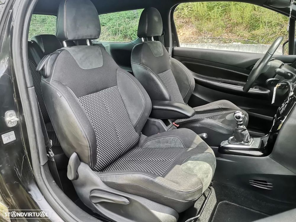 Citroën DS3 1.6 THP Sport Chic - 14