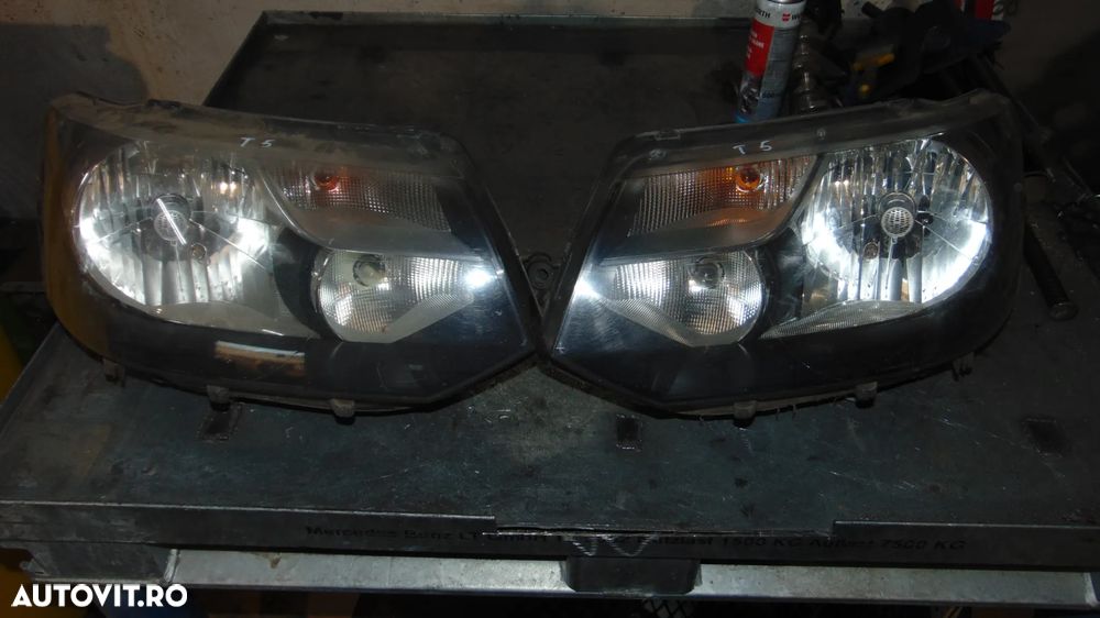 Faruri stanga dreapta VW Transporter 2.0 an 2013 cod 7E1941016H - 8