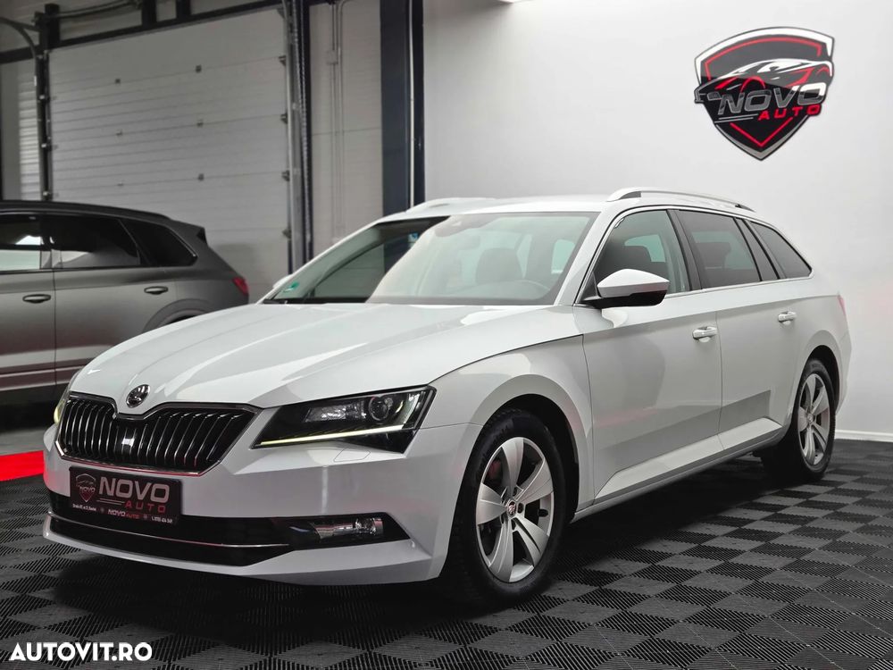 Skoda Superb 2.0 TDI DSG Style - 1