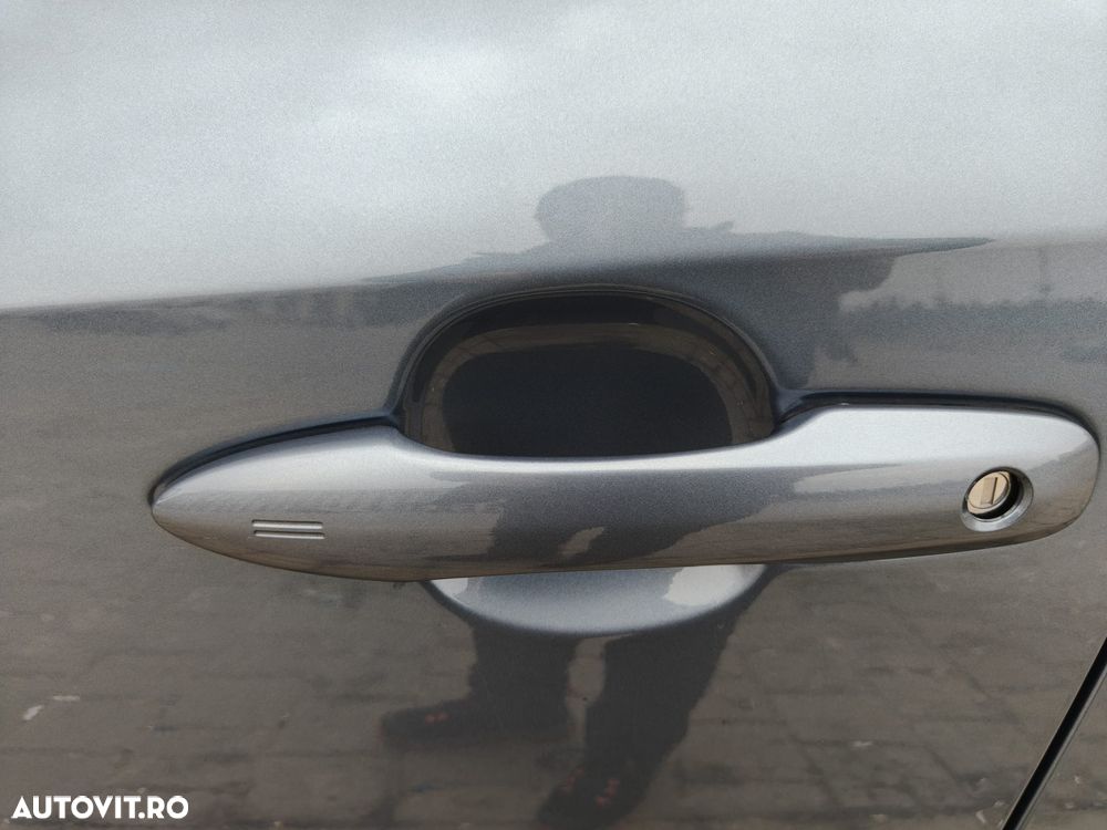 Toyota Corolla 1.8 HSD Dynamic - 15