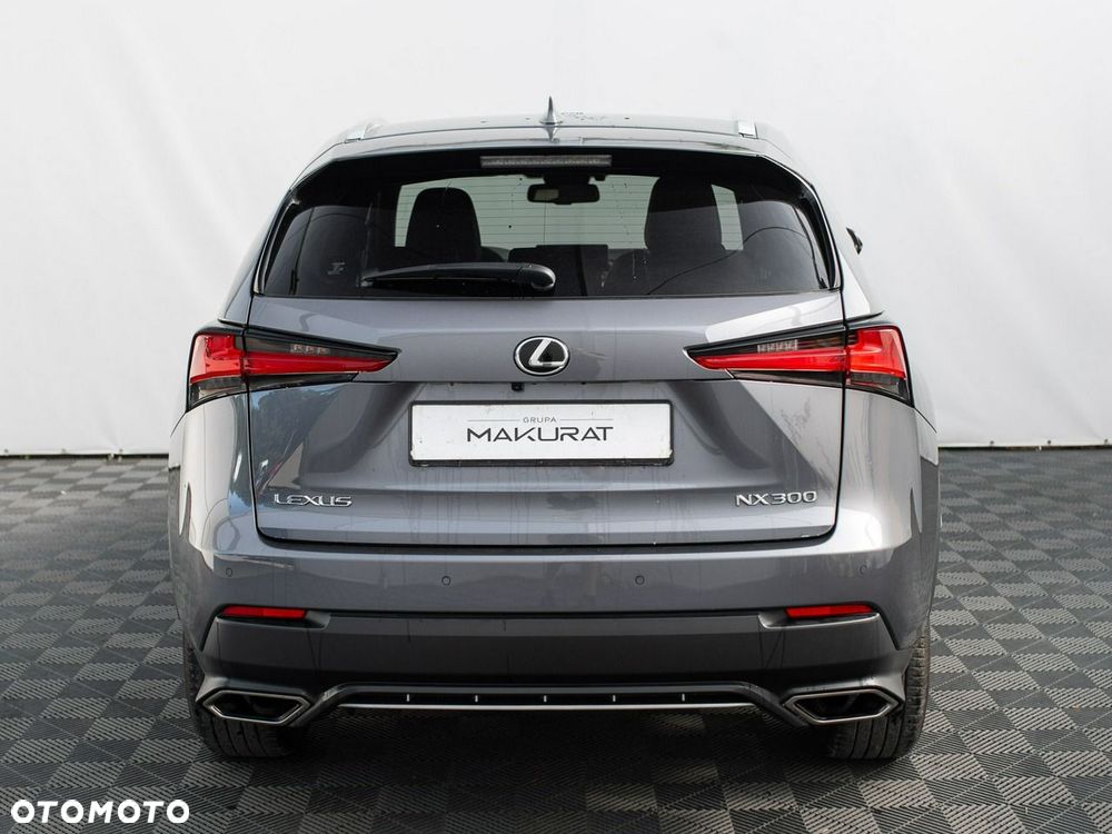 Lexus NX 300 GPF F Sport AWD - 9