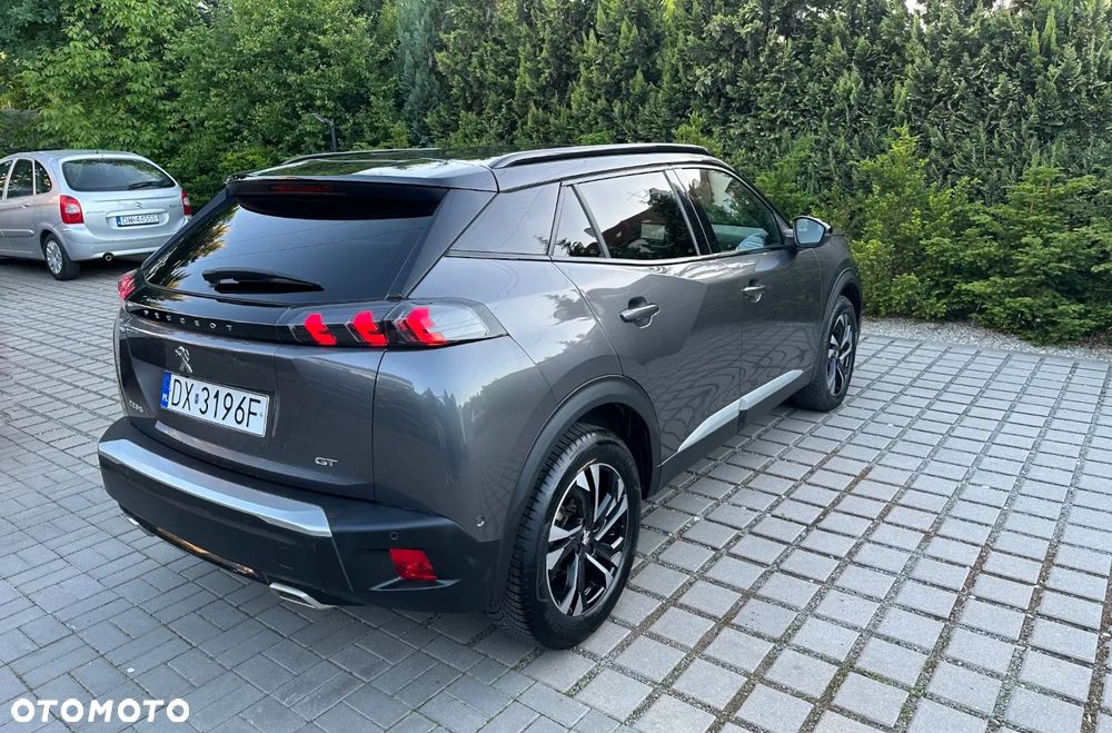 Peugeot 2008 1.2 PureTech GT Line S&S - 5