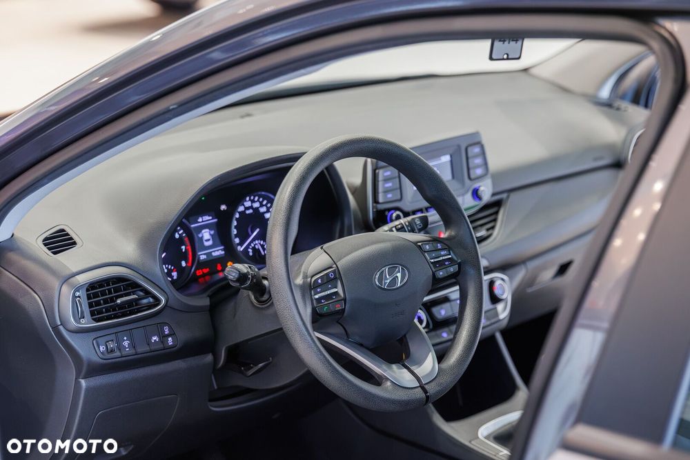 Hyundai i30 1.4 Comfort - 37