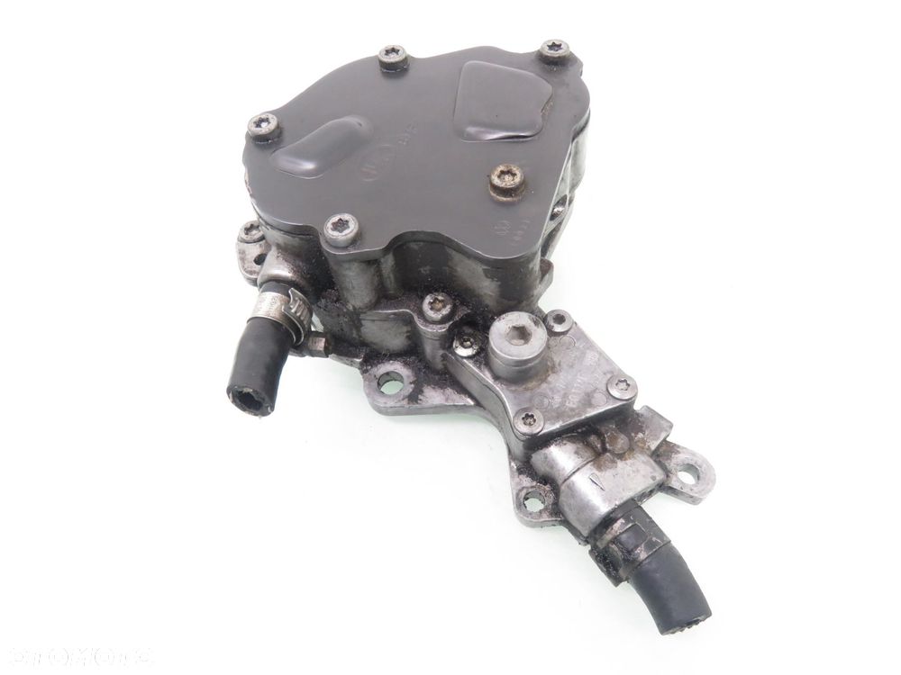 POMPA VACUM VW GOLF IV 1.9 TDI 038145209E - 2