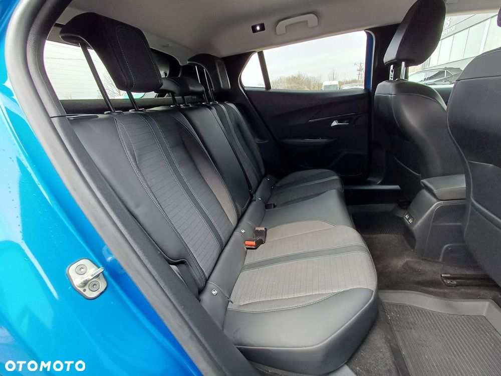 Peugeot 2008 - 32