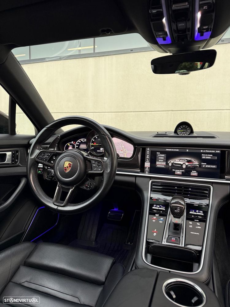Porsche Panamera Sport Turismo 4 E-Hybrid - 8