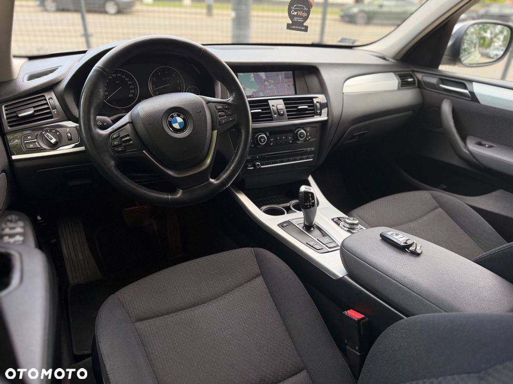 BMW X3 sDrive20i xLine - 10
