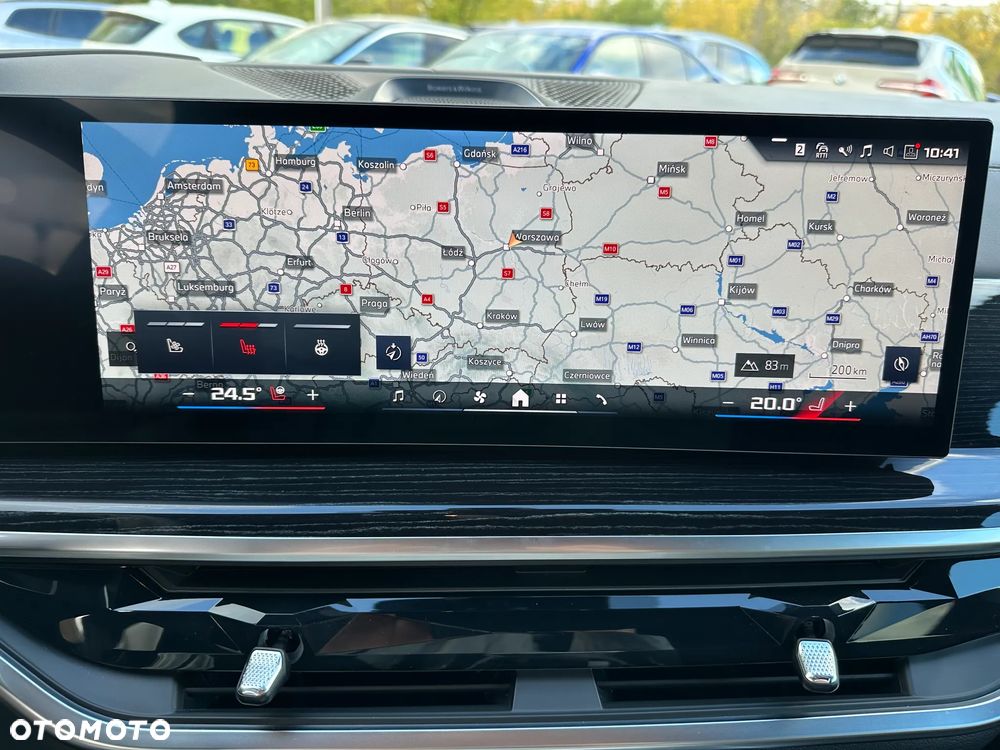 BMW X7 2025