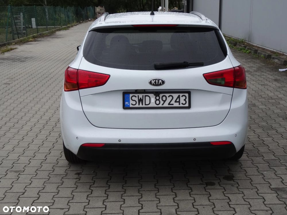 Kia Ceed 1.4 CRDi 90 Vision - 5