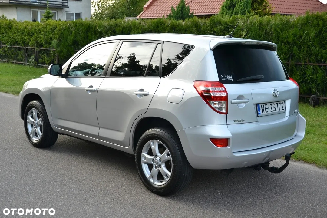 Toyota RAV4 2.2 D-4D 4x4 Executive - 5