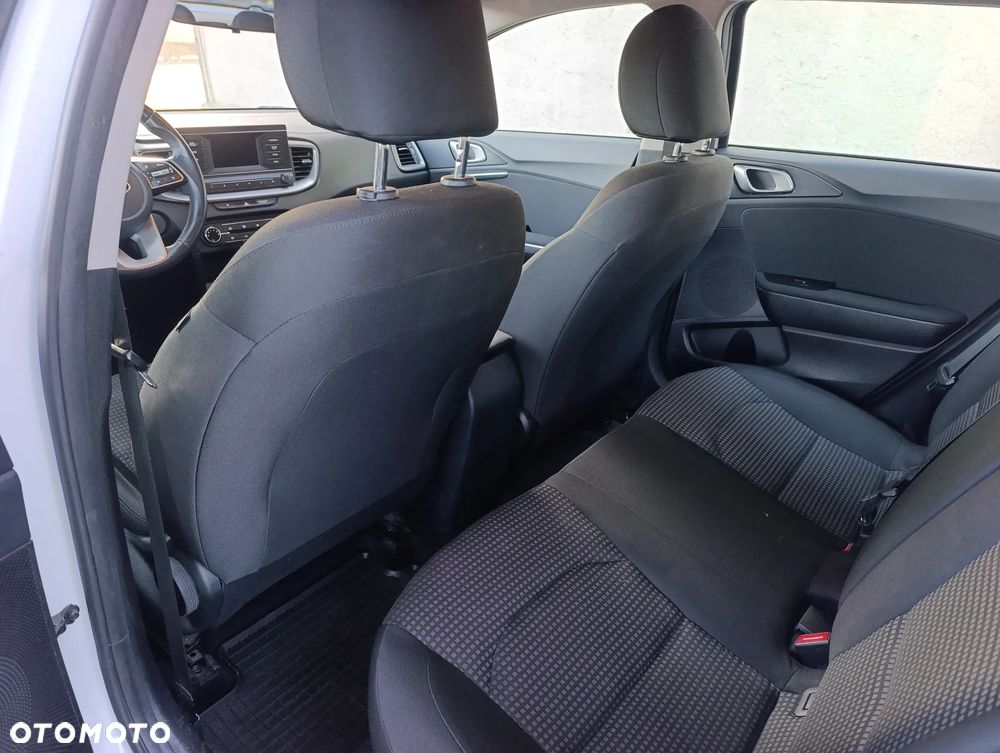 Kia Ceed 1.0 T-GDI OPF Vision - 10