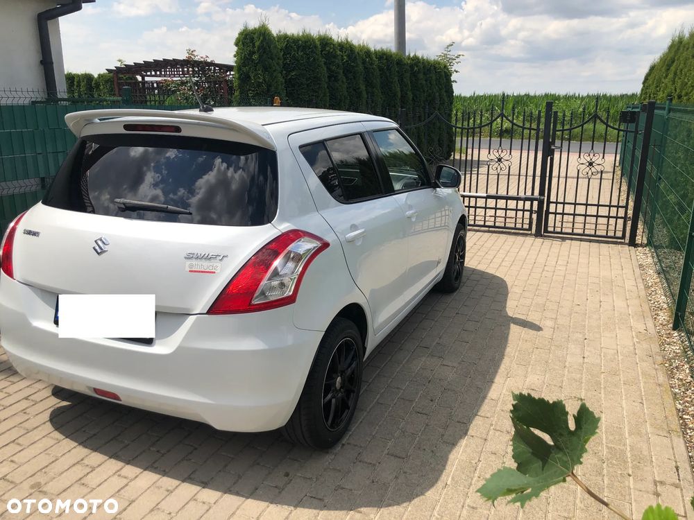 Suzuki Swift 1.2 X-TRA - 11