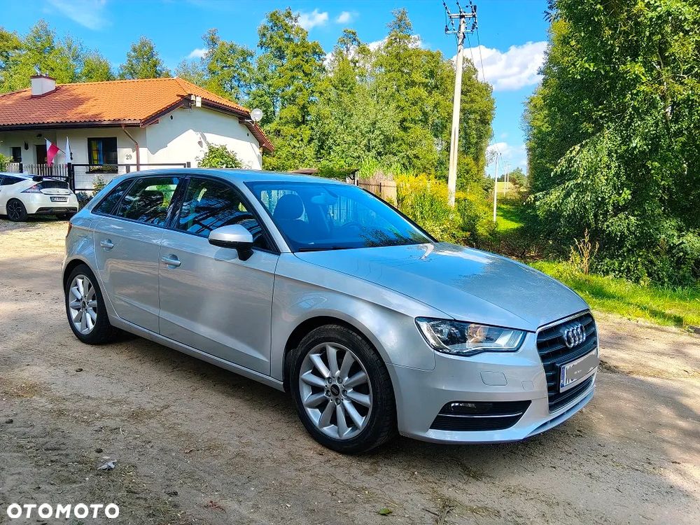Audi A3 Sportback 1.6 TDI Attraction - 5