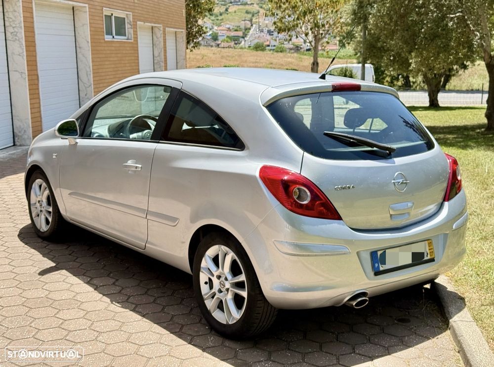 Opel Corsa 1.2 16V Enjoy - 7