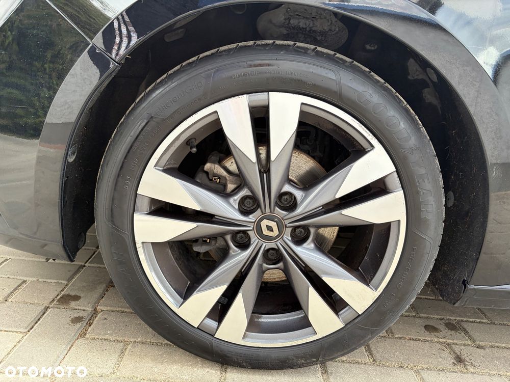 Renault Megane 1.5 dCi Limited EDC EU6 - 16