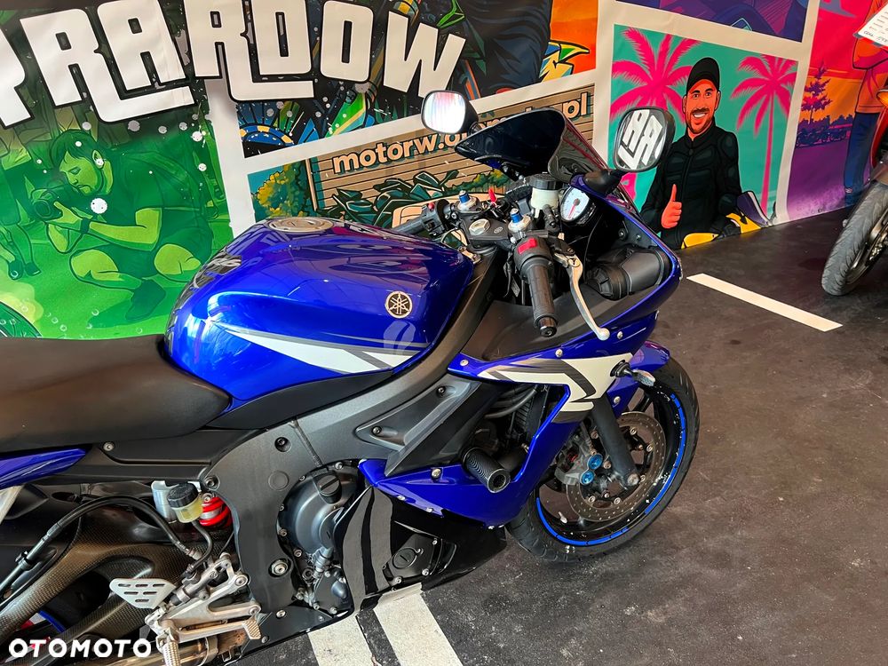 Yamaha R6 - 7