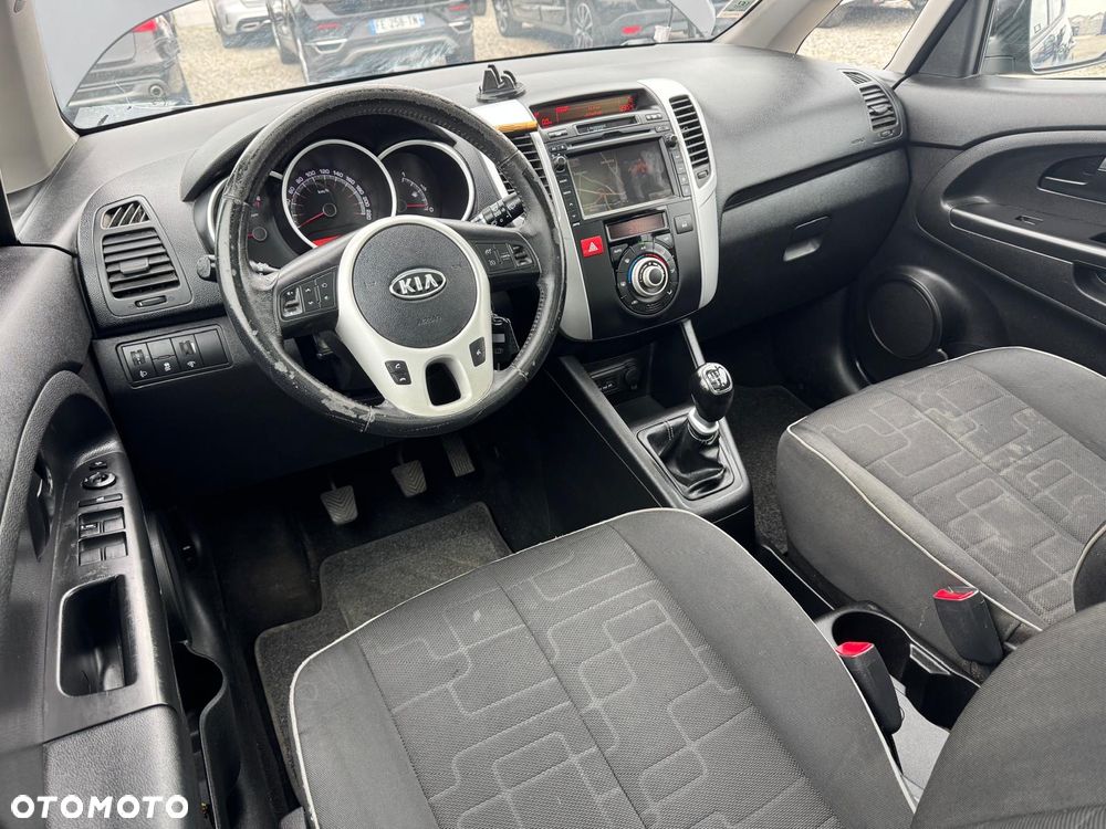 Kia Venga 1.6 CRDi 128 Edition 7 - 14