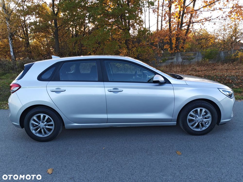 Hyundai i30 1.6 CRDi Comfort - 16