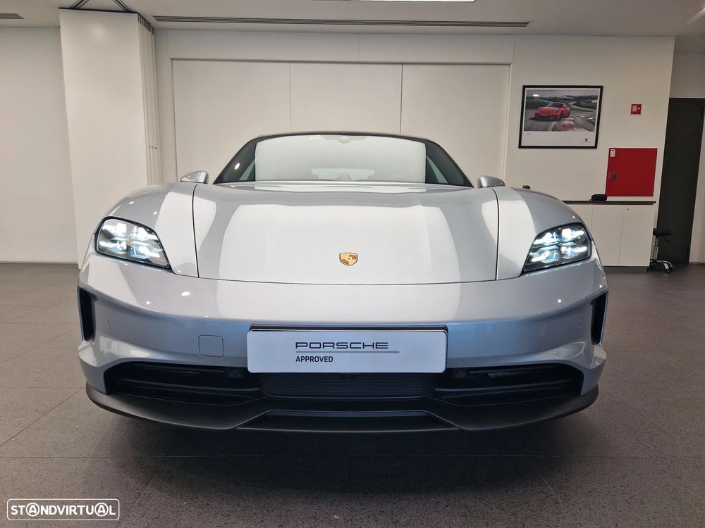 Porsche Taycan Standard - 11