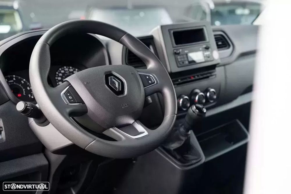 Renault Master - 15