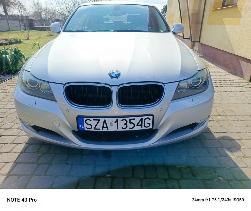 BMW Seria 3 320i Edition Exclusive - 2