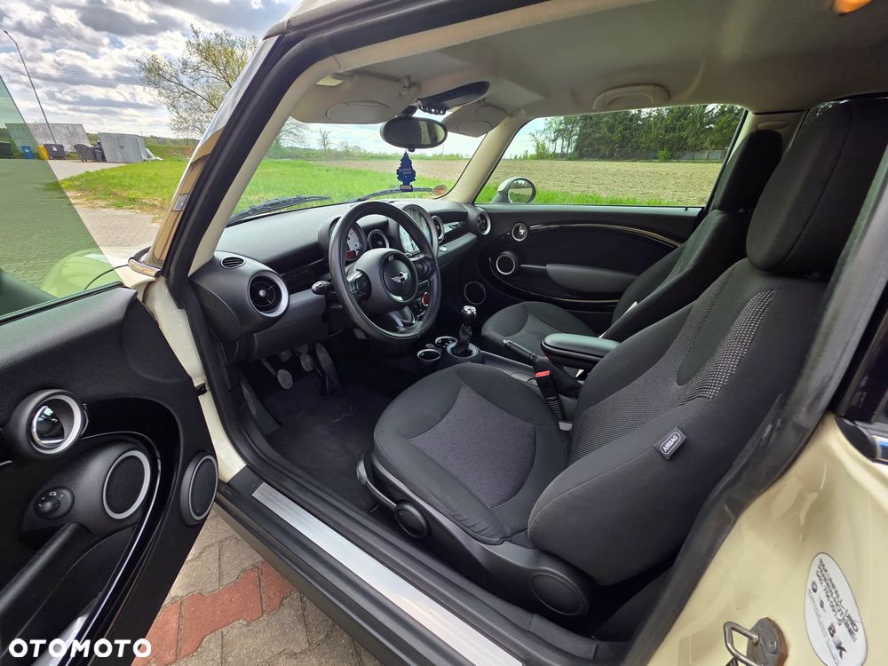 MINI Clubman - 8