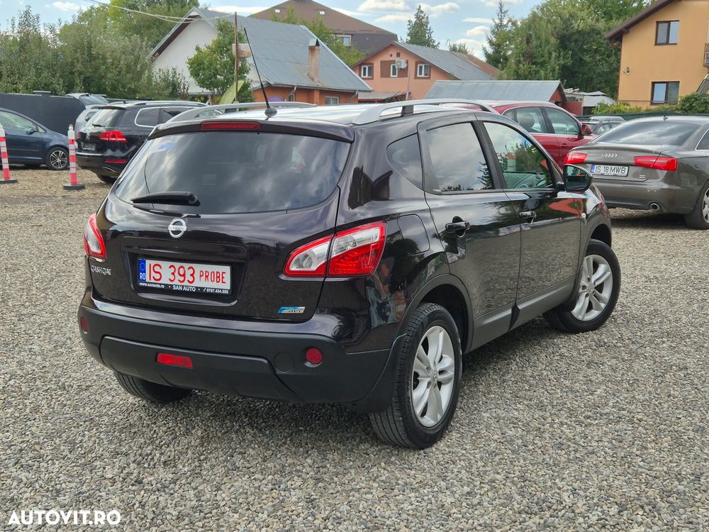Nissan Qashqai - 4
