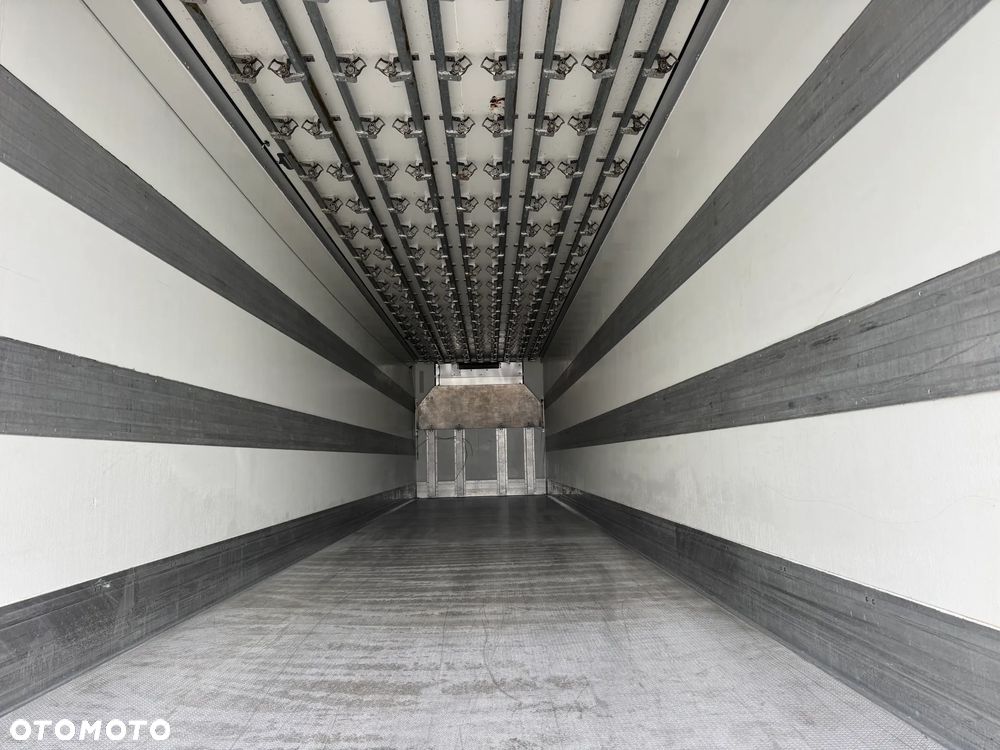Krone Hakowa, Carrier Vector HE19, Nowe opony!! - 13