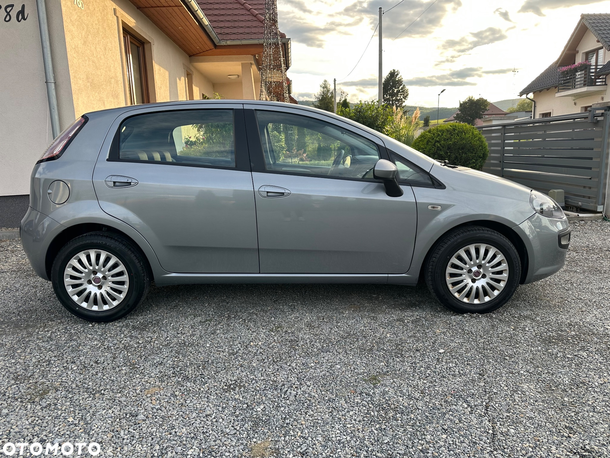 Fiat Punto Evo 1.4 8V Active - 8