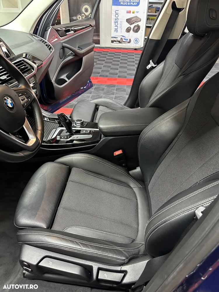 BMW X3 xDrive20d AT Luxury Line - 8