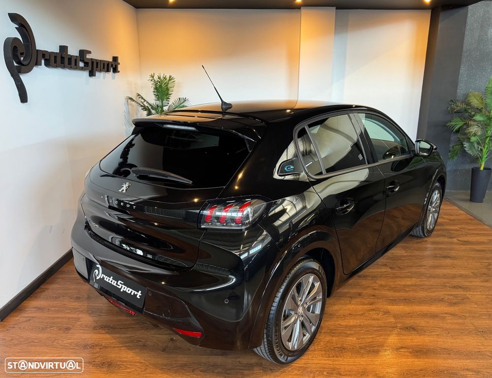 Peugeot e-208 50 kWh Allure - 46