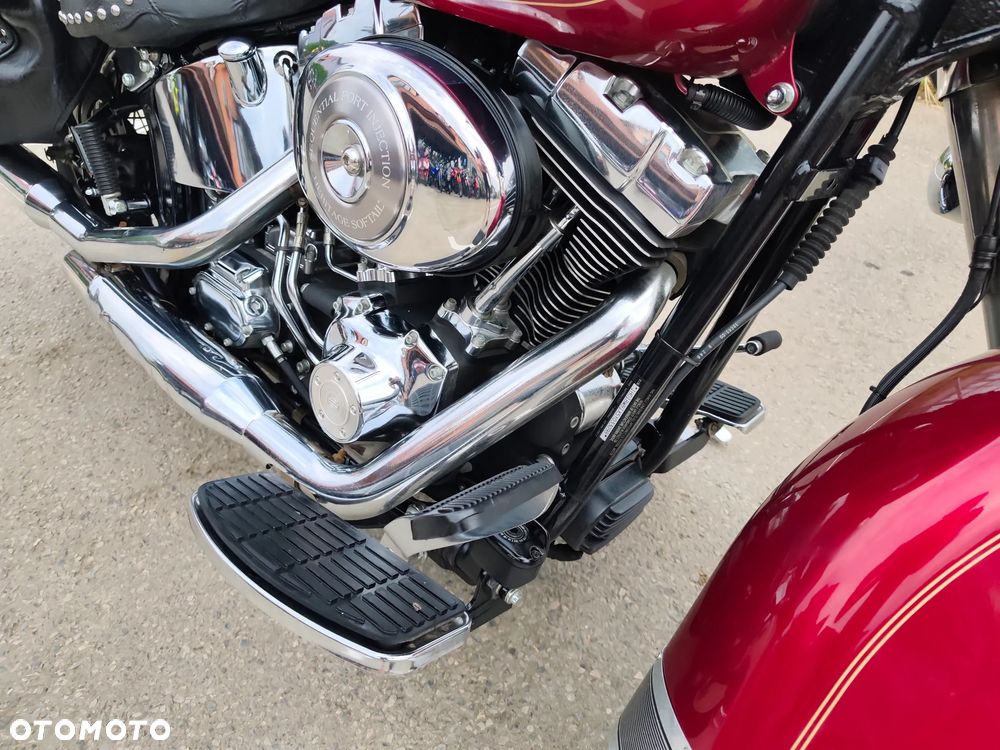 Harley-Davidson Softail Heritage Classic - 26